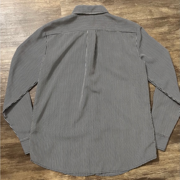 Banana Republic Black and White Striped Dillon Shirt - Picture 2 of 3